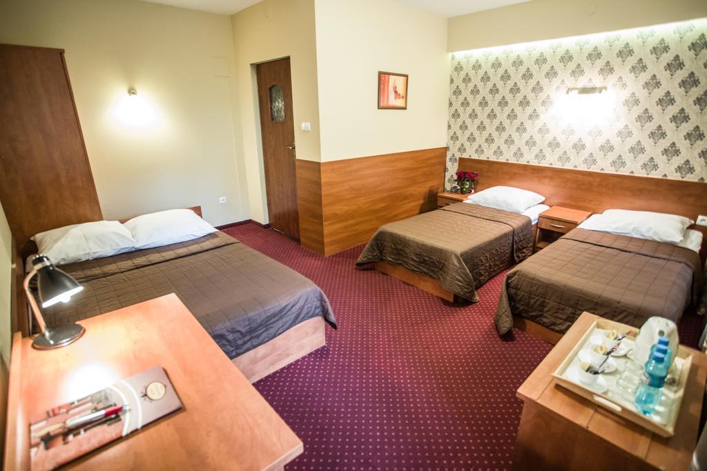 Maksymilian Hotel